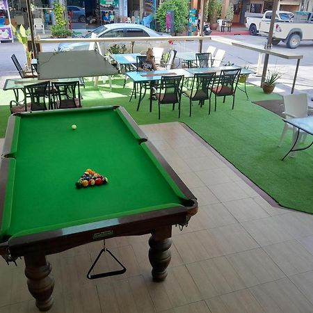 Oasis Hostel & Bar Karon Exterior photo